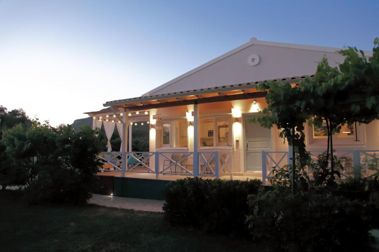 Blue Sky Cottage, Kanouli Beach Halikounas Eksteriør billede